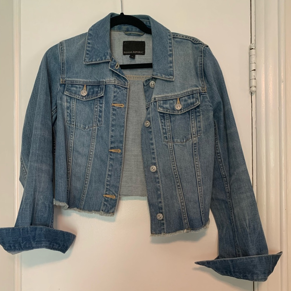 Banana Republic Light Blue Cropped Denim Jacket